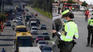 Pico y placa Bogotá viernes: horarios y placas